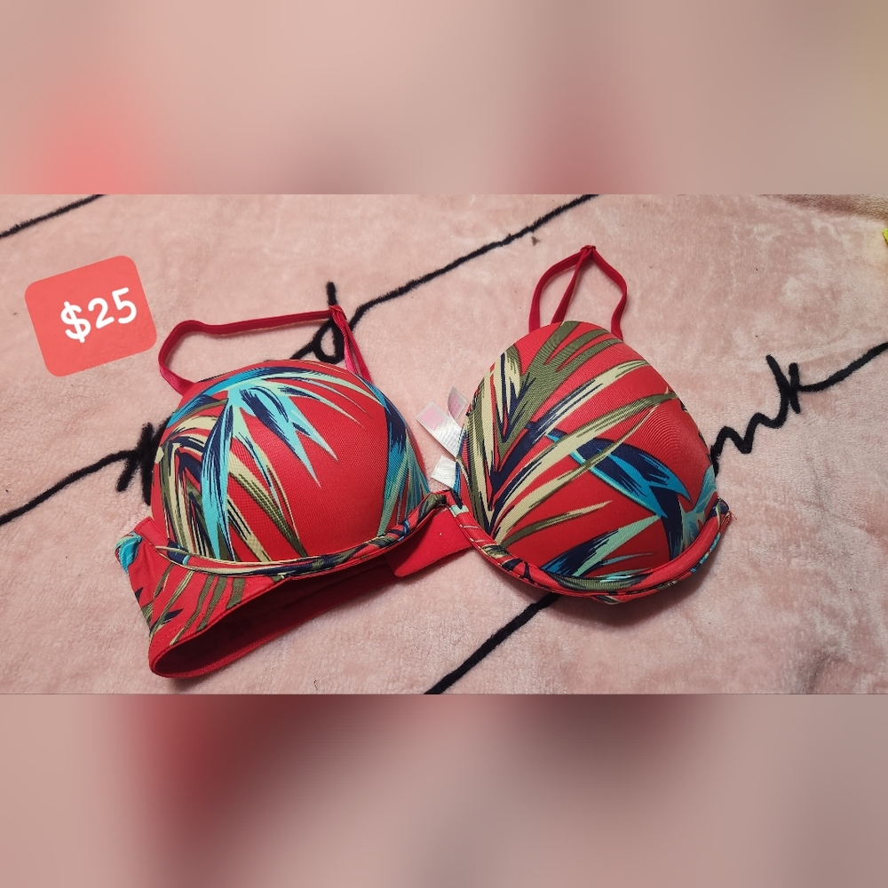 Pink push up bra